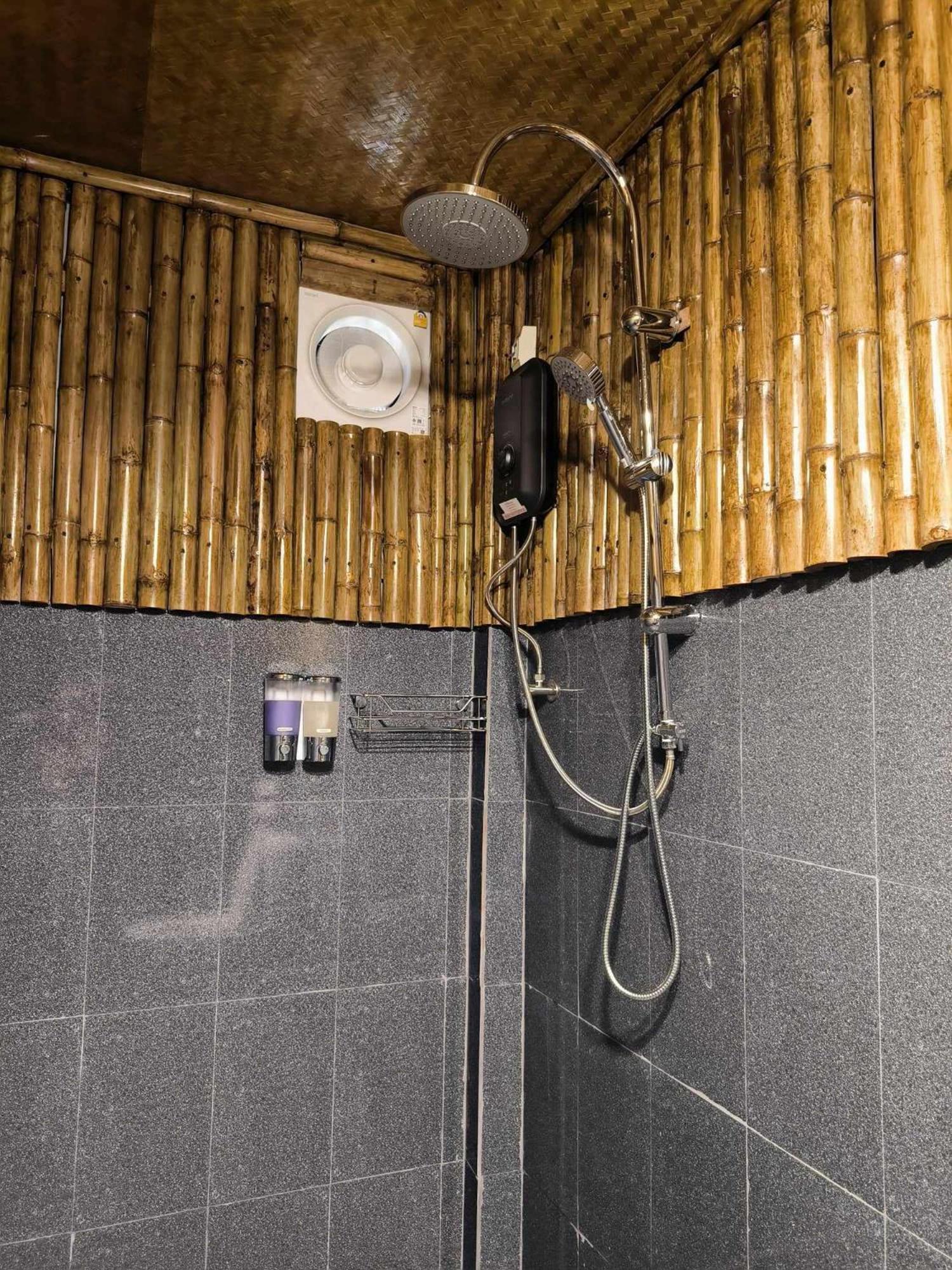 Nana Bungalows Ban Tan Buitenkant foto