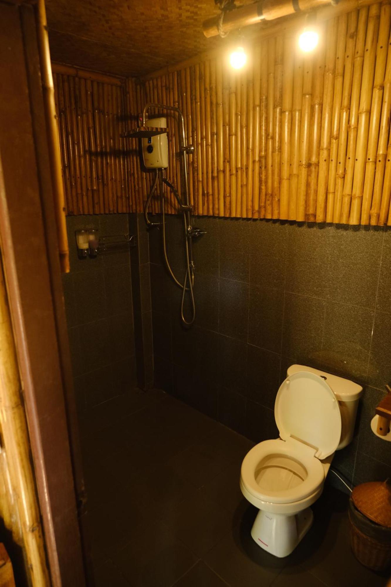 Nana Bungalows Ban Tan Buitenkant foto