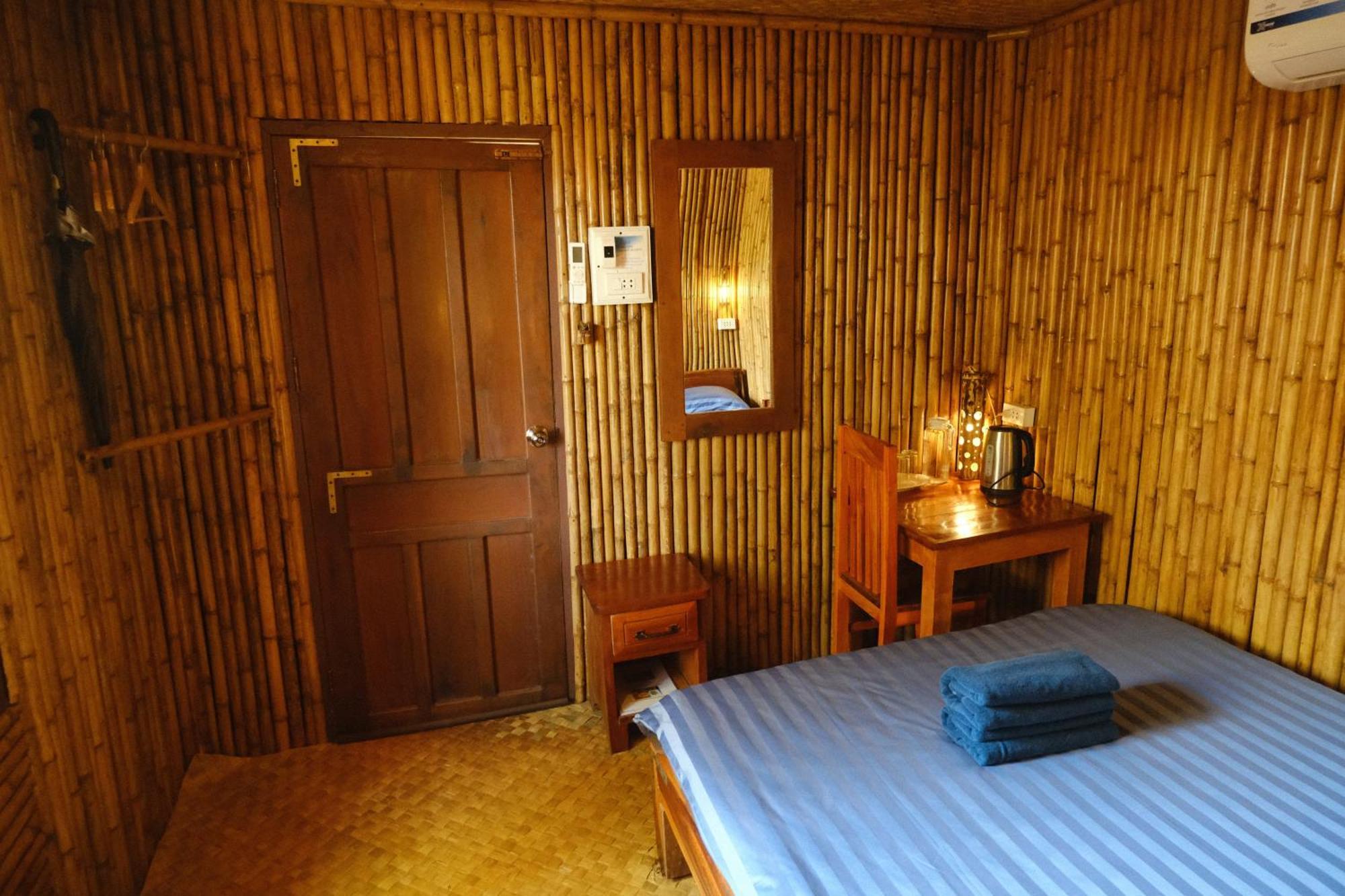 Nana Bungalows Ban Tan Kamer foto