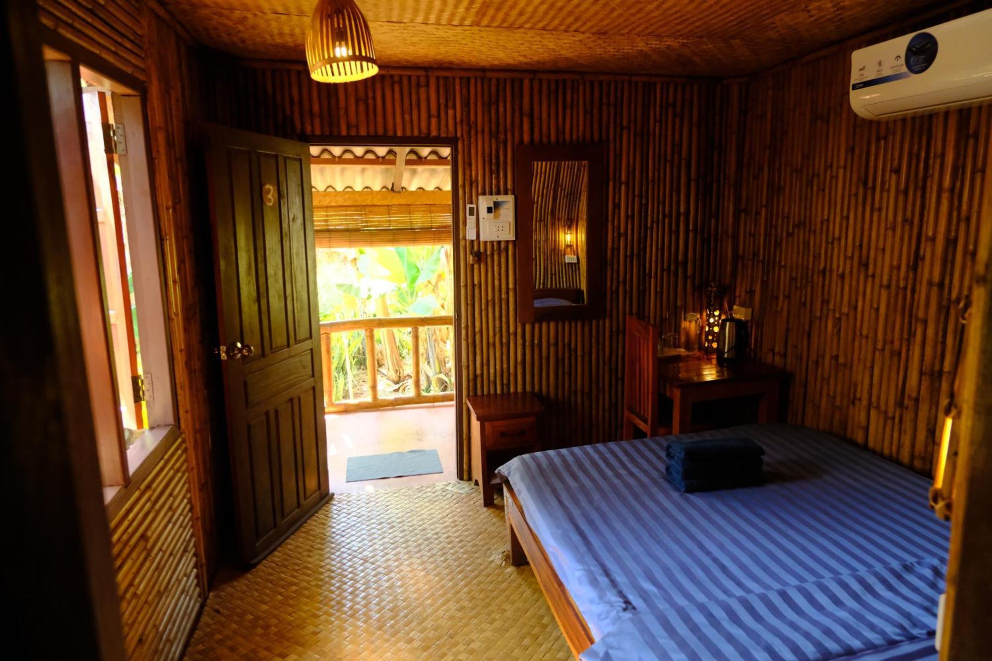 Nana Bungalows Ban Tan Buitenkant foto